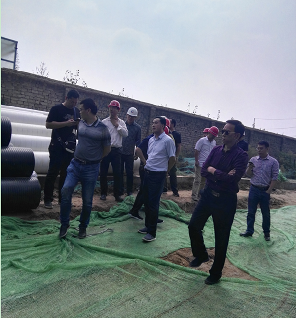 公司柳林安置区项目（龙源嘉苑）召开节前工程进度检查和安全维稳宣讲工作